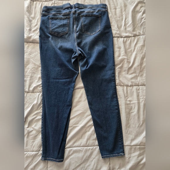 Torrid Premium Jeans - Picture 2 of 5